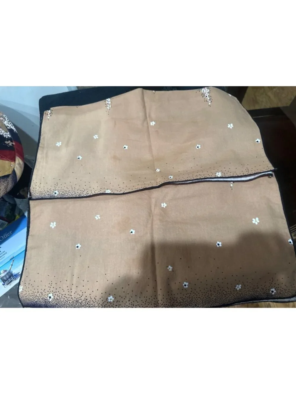 N/A quilted oval
